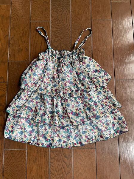 美品 LaTOTALITE 三段フリルキャミソール(F)小花柄シフォン素材裏地付き、肩ひも取外し可