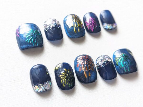 170 花火ショートネイルチップ