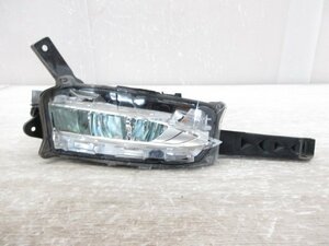 ★ 取付部破損無し レクサス NX AYZ10 AYZ15 AGZ10 AGZ15 後期 純正 右 LED フォグ ライト ユニット KOITO 78-7 (B039367)