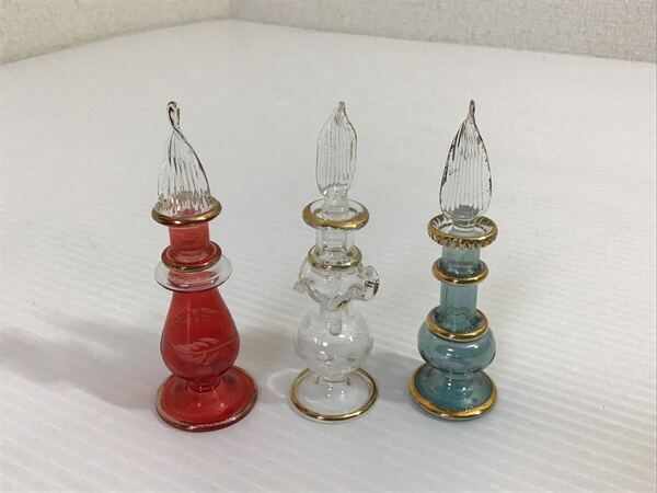 香水瓶 エジプト? ガラス 3本セット 約9cm パフュームボトル 金彩 工芸ガラス ミニサイズ インテリア 雑貨