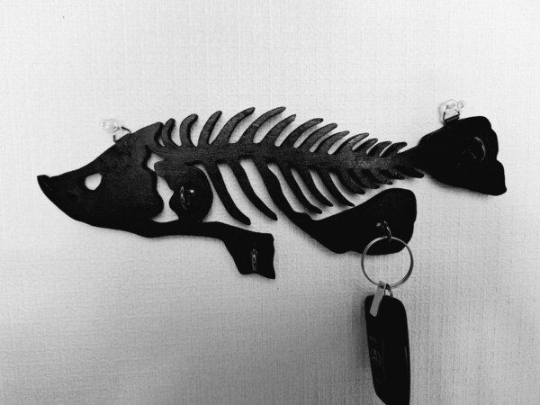 魚の骨壁掛けキーフック(木工アート)