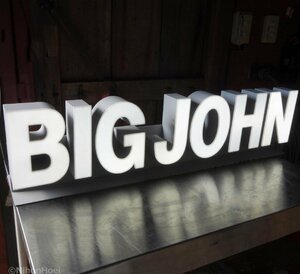 送料無料 ◆ 電飾看板 BIG JOHN ◆ 幅950mm ディスプレイ インテリア 照明器具 店舗 ビッグジョン