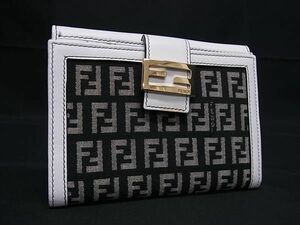 1円 ■美品■ FENDI フェンディ ズッキーノ ズッカ柄 レザー×キャンバス 二つ折り 財布 ウォレット ホワイト系×ブラック系 AY1883