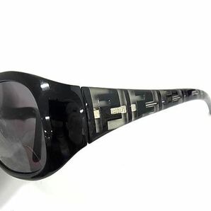 1円 ■美品■ FENDI フェンディ サングラス メガネ 眼鏡 レディース メンズ ブラック系×レンズ クリアグレー系 FA6423の画像3