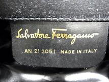 1円 ■美品■ Salvatore Ferragamo フェラガモ ガンチーニ サテン ワンハンドル ハンドバッグ ミニバッグ レディース ブラック系 AZ2392_画像6