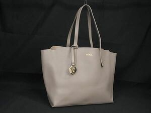 1円 ■美品■ FURLA フルラ サリー レザー チャーム付き トートバッグ ショルダー 肩掛け レディース グレージュ系 BL0076