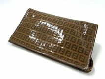 1円 FENDI フェンディ ヴィンテージ ズッカ柄 ズッキーノ コーティングキャンバス×レザー ポーチ マルチケース ブラウン系 AY2902_画像2