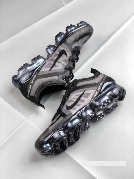 人気 格安 NIKE AIRVAPORMAX 2019 27.5 黒 ナイキ エアマックス ヴェイパーマックス スニーカー