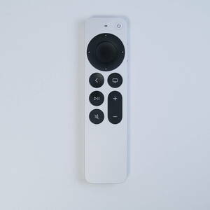 Apple TV 4K 第２世代付属 Siri Remote（Lightning）ジャンク