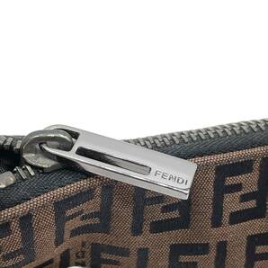 1円 美品 FENDI フェンディ ズッカ柄 ズッキーノ ハーフムーン アクセサリーポーチ ワンショルダー ハンドバッグ ダークブラウンの画像5