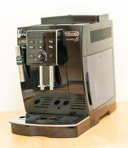 te long gi mug nifikaS ECAM23120( black ) compact full automation espresso machine 