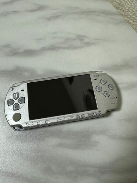 SONY PSP シルバー PSP-2000 ジャンク品