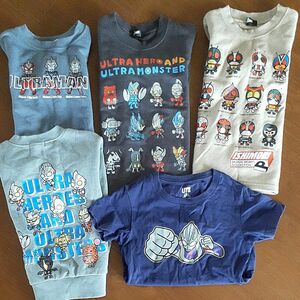 Tシャツ トレーナー　ウルトラマン　仮面ライダー