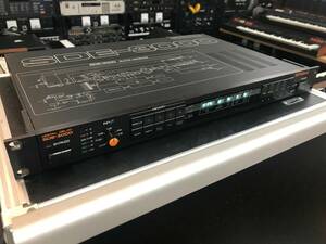 Roland SDE-3000 Digital Delay 中古動作品