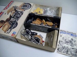 16.TAMIYA 1/6th SCALE Harley Davidson FLH Classic plastic model motorcycle Harley-Davidson made in Japan Junk 