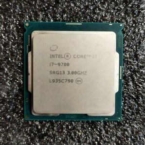 Intel Core I7 9700 映像出力付き