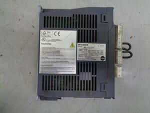 C819 MITSUBISHI AC SERVO MR-J3-20A ACサーボ