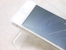 ◆難有品◆#30706 iPhone4s 32GB au ホワイト 利用制限〇 スマホ 携帯 Apple アップル_画像4