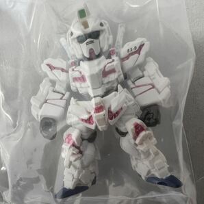 ガンダムコンバージ FW GUNDAM CONVERGE 10周年 UNIVERSAL CENTURY SET プレミアムバンダイ限定 食玩 ユニコーンガンダム RX-0の画像3