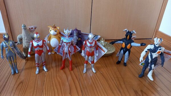 ウルトラマン ソフビ フィギュア おもちゃ 円谷プロ ウルトラ怪獣　ウルトラヒーロー バンダイ 人形