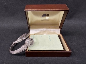　Chandler チャンドラー /バングル時計　ビンテージ腕時計　/　昭和　1980年代　SWISS　　ストーン装飾　ブレスレット型/　手巻き