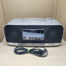 東芝 SD/USB/CDラジオ TY-CWX81 中古品 リモコン付 Bluetooth ワイドFM TOSHIBA_画像1