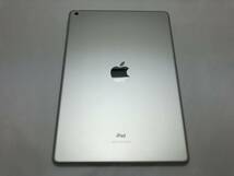 美品 iPad 第8世代 Wi-Fi 128GB シルバー _画像4