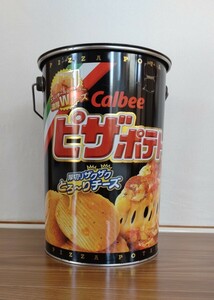 Calbeeピザポテト　バケツ缶（アミューズメント専用非売品）