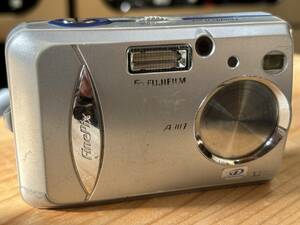 FUJIFILM FINEPIX A303