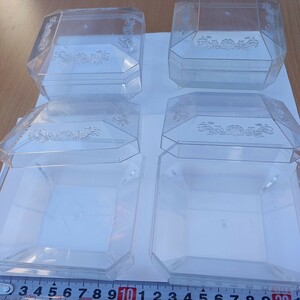 ケース　四組　約100×100 高さ53蓋含め　まとめて　収納　フタツキ　プラスチックケース　小物入れ　送料520　定形外発送用に