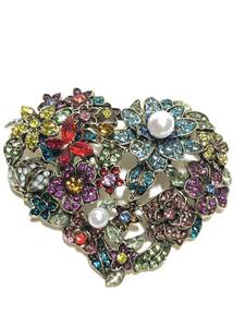 Rhinestone Brooch 69