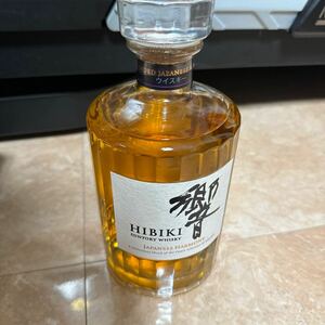 ☆未開栓☆ホログラム付☆　サントリー　ウイスキー 響　ジャパニーズハーモニー JAPANESE HARMONY 700ml　HIBIKI　☆