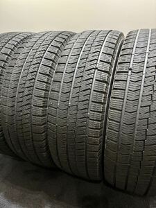 ★215/70R15 BRIDGESTONE/VRX2 19年製 スタッドレス 4本 ブリヂストン ブリザック ハイエース キャラバン ジムニー (南4-F684)