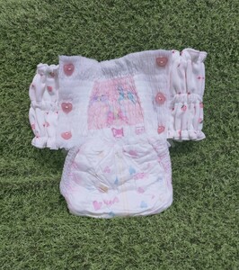 繰り返し使える 洗える 紙おむつ 拡張 アタッチメント パンツ いちご小花