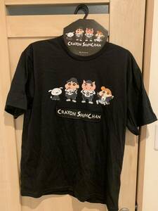 クレヨンしんちゃん　Tシャツ　Lサイズ　キーホルダー付き　　ひまわり　シロ　ぶりぶりざえもん