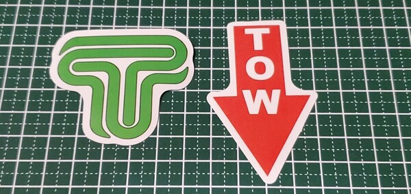 防水 カーステッカー バイクステッカー スマホステッカー シール 面白 ジョーク TOW