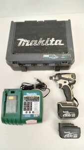 マキタ　充電式インパクトドライバ　TD133D　14.4V 3.0Ah　中古