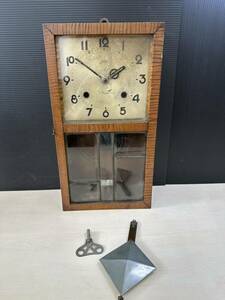 ROYAL ローヤル 掛け時計 振り子時計 ゼンマイ式 掛時計 アンティーク レトロ ジャンク品