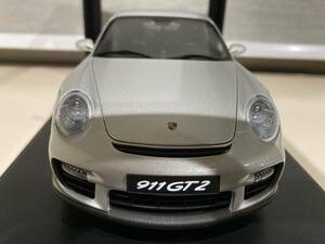 ポルシェ　911　GT２　カスタム　1/18　オートアート製
