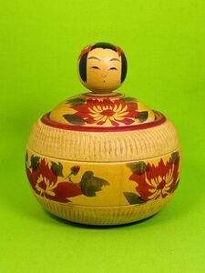  tradition kokeshi .. luck ....