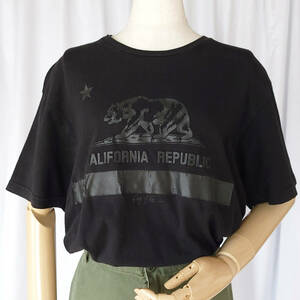 SKypp/Lサイズ/RING OF FIRE CALIFORNIA REPUBLIC カリフォルニアリパブリック 半袖Tシャツ 黒(ブラック)系 USED 古着 熊 ベアー