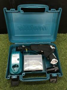 【中古品】makita(マキタ) 10.8v充電式インパクトドライバ 白(1.3Ahバッテリx2/充電器/ケース) TD090DWXW　/　ITXMUQLMQSVB