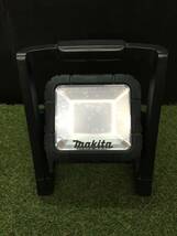 【中古品】makita(マキタ) 14.4/18v充電式LEDスタンドライト (本体のみ) ML805　※ライト角度固定ノブ欠損　/　IT5K72M4DU58_画像1