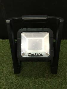 【中古品】makita(マキタ) 14.4/18v充電式LEDスタンドライト (本体のみ) ML805　※ライト角度固定ノブ欠損　/　IT5K72M4DU58