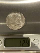 1円スタート　美品　アメリカ銀貨　ケネディー　1964年　純度90% _画像4