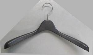  pra hanger thick (4cm thickness )100 pcs insertion .