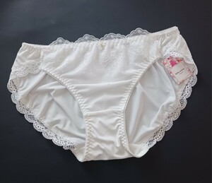 【即決】チュチュアンナ　tutuanna 　ショーツ　パンツ　Lサイズ　白　清楚　新品