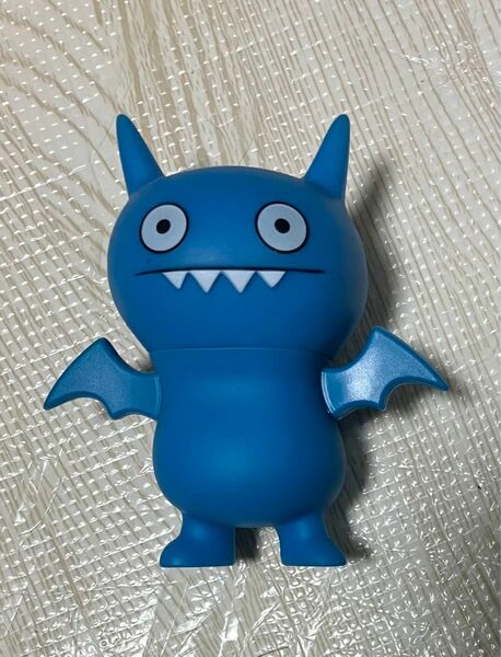 アグリードール　フィギュア　絶版　レア品　UglyDolls アイスバット