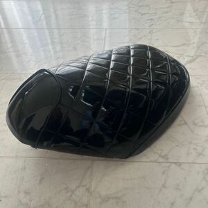 ヤマハ JOG 50 ジョグ アプリオ SA11J エナメルシート　張替え済み　黒　ダイヤカット 白エナメル対応可能