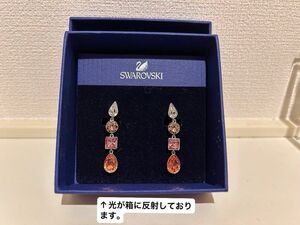 【新品】スワロフスキー SWAROVSKI Lisanne イヤリング